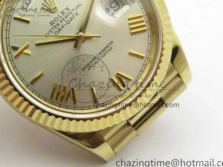 0116 Day-Date 40mm 228239 BP New Dial Version 904 YG Silver Roman Markers Dial on SS President Bracelet A Popular 2806